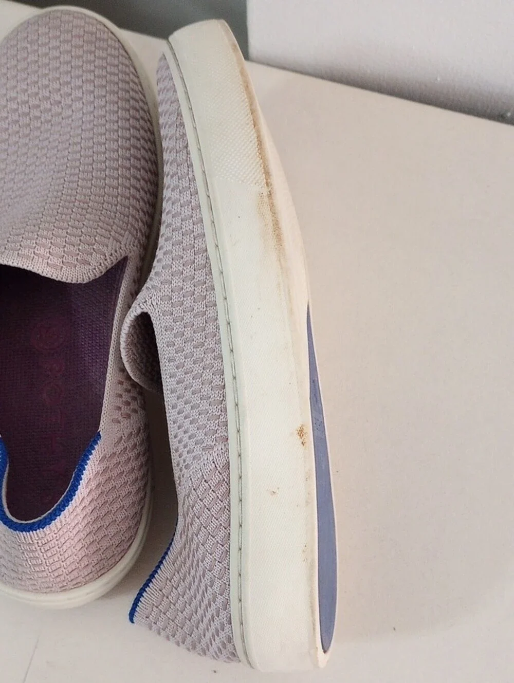 Rothy's Pastel Purple Knit Slip-On Flats with Blue Heel Trim Size 5